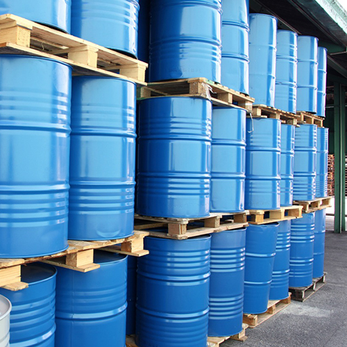 خزانات حفظ الكيماويات